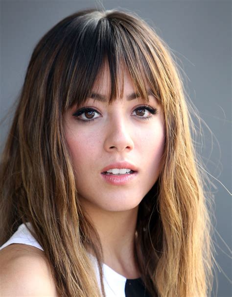 Chloe Bennet's Hairstyles & Hair Colors 